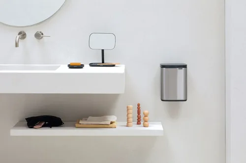 Brabantia Kosmetikeimer Bo Waste Bin 4 l, Silber matt - Fassungsvermögen: 4 l - Höhe: 27.2 cm - Anzahl Behälter: 1 - Detailfarbe: Silber matt - Form: Eckig - Material: Stahl