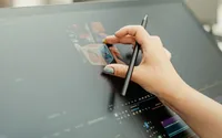 Wacom Cintiq 24 Touch graphic tablet Black 5080 lpi 527 x 296 mm USB