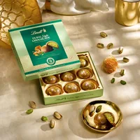 Lindt Dubai Style Chocolade Pralinen 90 g - Produkttyp: Milch - Nährwertangabe pro: 100 g - Energiegehalt (in kj): 2300 KJ - Energiegehalt (in kcal): 552 Kcal - Fett: 34 g - Gesättigte Fettsäuren: 16 g