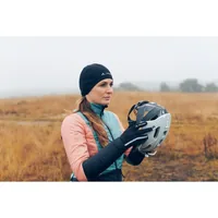 VAUDE Mütze Bike Cap Warm Schwarz/Weiss, L - Detailfarbe: Schwarz - Weiss - Material: Polyester - Nachhaltigkeit: Grüner Knopf - Zielgruppe: Unisex - Altersgruppe: Erwachsene - Sportart: Rad