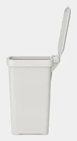 Brabantia Recyclingbehälter StepUp 10 l, Hellgrau - Material: Recycling Kunststoff - Fassungsvermögen: 10 l - Anzahl Behälter: 1 - Detailfarbe: Hellgrau - Form: Eckig