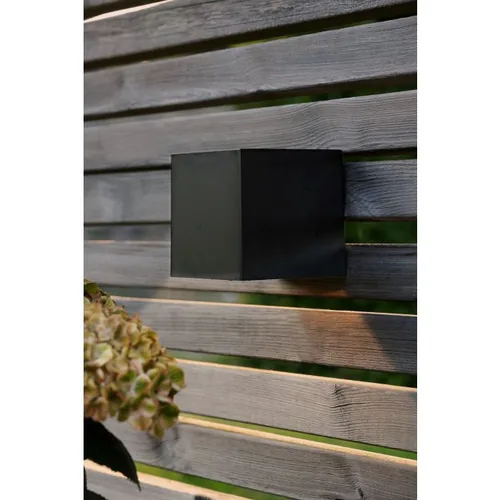 EGLO Leuchten Gartenlicht Solar Wandleuchte Schwarz - Betriebsart: Solarbetrieb - Smart Home: Nicht kompatibel - Dimmbar: nicht dimmbar - Produkttyp: Outdoor Wandleuchte - Lichtsensor (Dämmerung): Nein - Timerfunktion: Nein