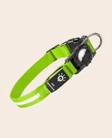 Esmée Halsband mit Airtaghalterung L - Detailfarbe: Schwarz - Eigenschaften: Leuchtend - Halsumfang: 55 cm - Material: Gummi - Nylon - Produkttyp: Halsband - Tierart: Hund