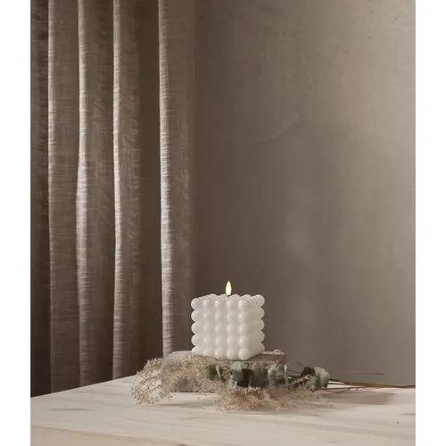 Star Trading LED-Kerze Pillar Flamme Dot, 10 x 12.5 cm, Weiss - Betriebsart: Batteriebetrieb - Fernbedienung: Nein - Aussenanwendung: Nein - Höhe: 12.5 cm - Timerfunktion: Ja - Set: Nein